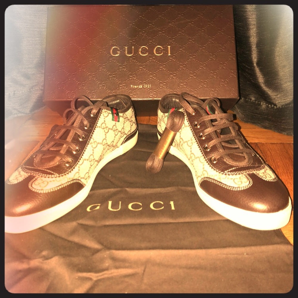 Women’s Gucci Sneakers